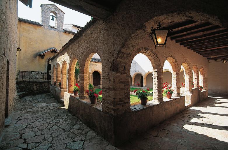 L'Angelo Pellegrino Miniappartamenti Rieti Buitenkant foto